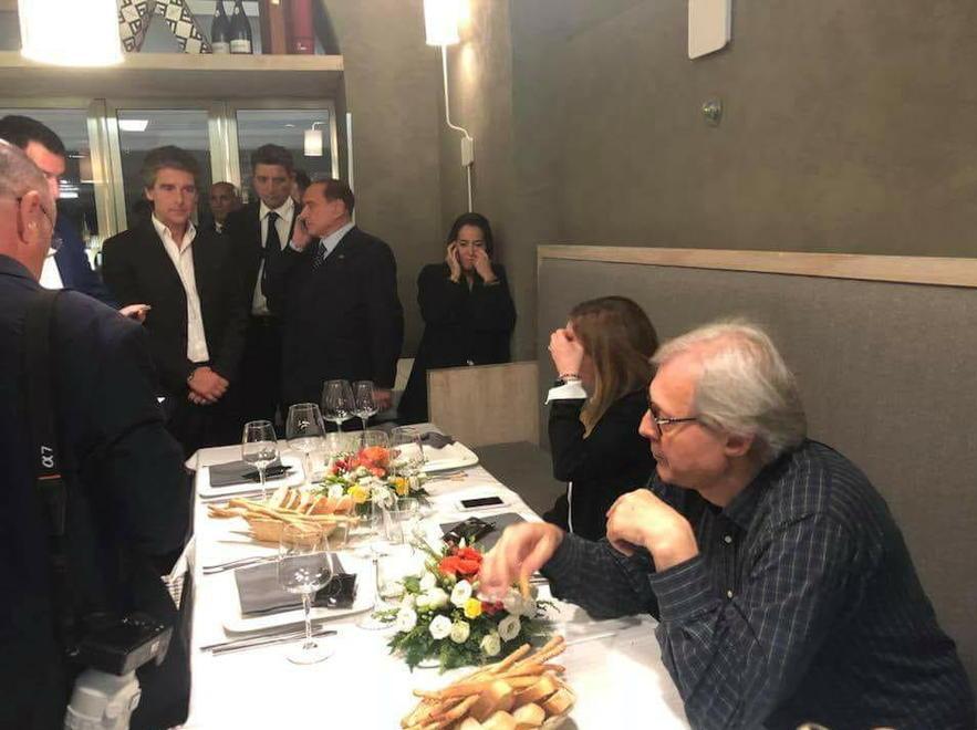 La Caffaz alla corte di Sgarbi e Berlusconi 