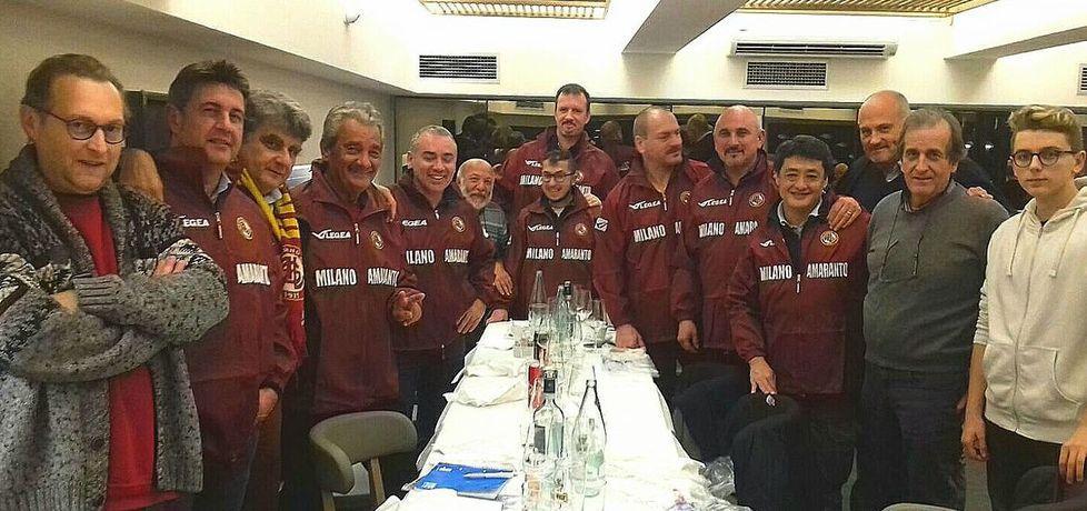 “Milano amaranto” a cena: brindisi al momento magico