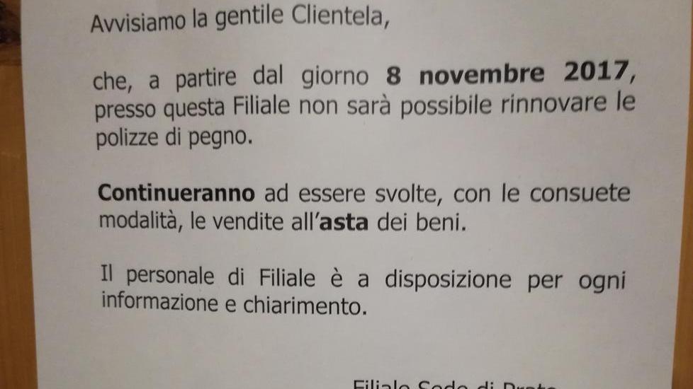Stop al banco dei pegni di via Banchelli
