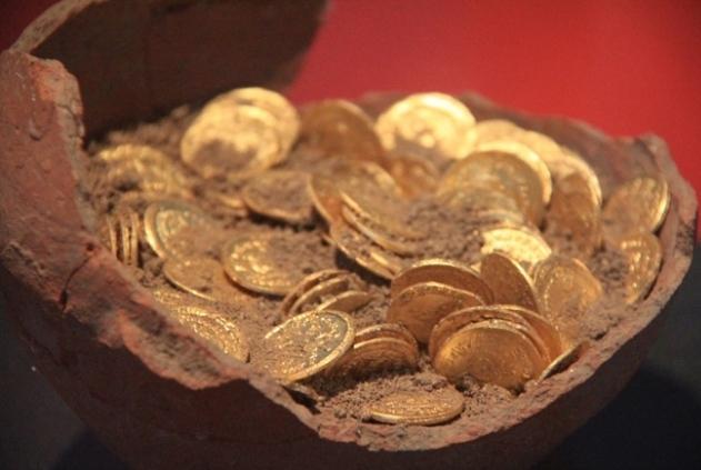 «Il tesoro di San Mamiliano torni a Sovana»