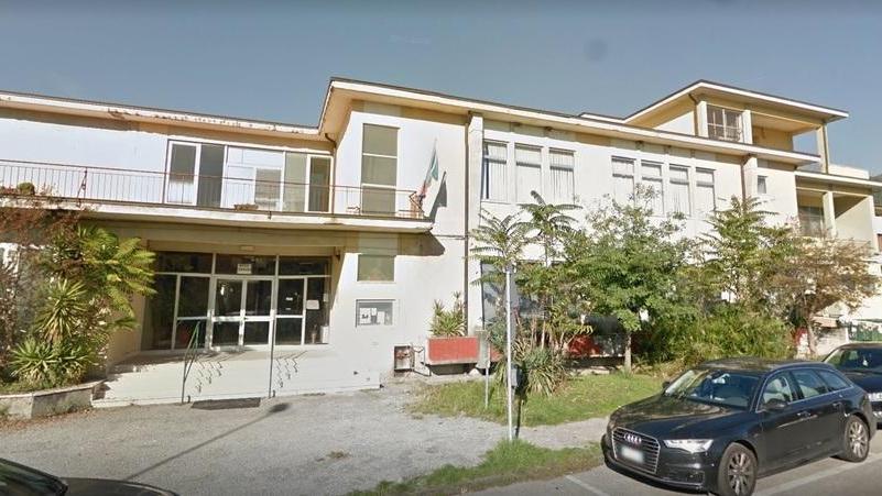 A casa solo se accompagnati Malumori a Ponte a Moriano