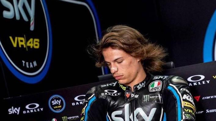 Bulega terzo nelle prove poi cade: stagione finita