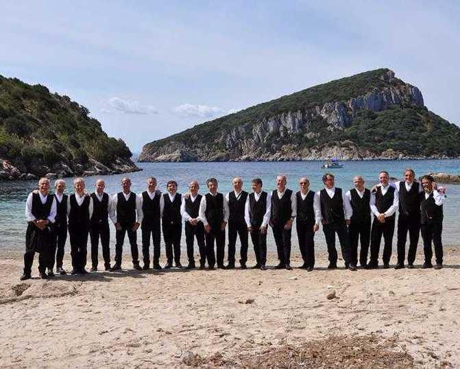  “Sos Astores”, voci di tutta l’isola cantano le tradizioni 