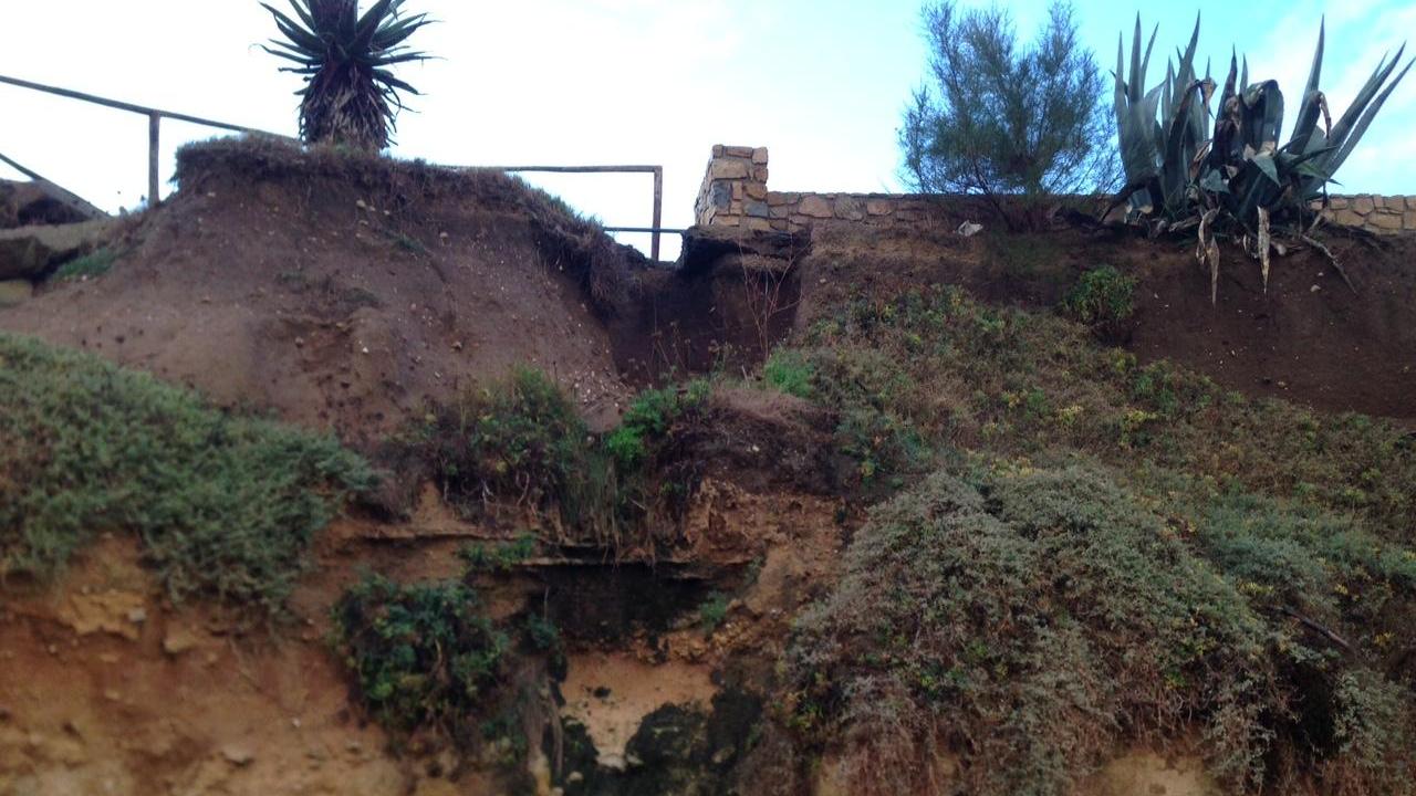 Balai, muro sulla spiaggia a rischio crollo 