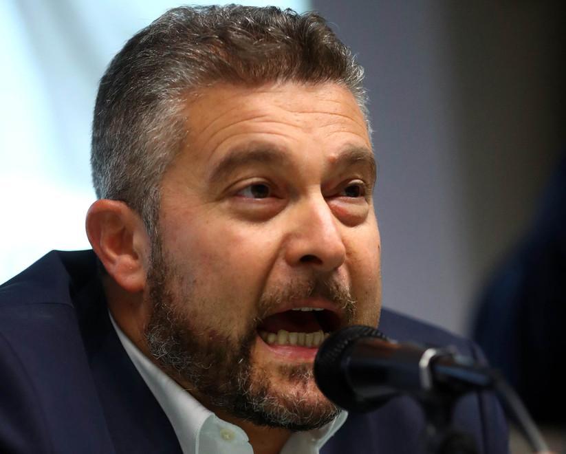 Le società a fini di lucro Passo indietro del Governo 