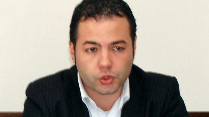 Il Pd dal nuovo volto elegge i dirigenti, Corda è il segretario