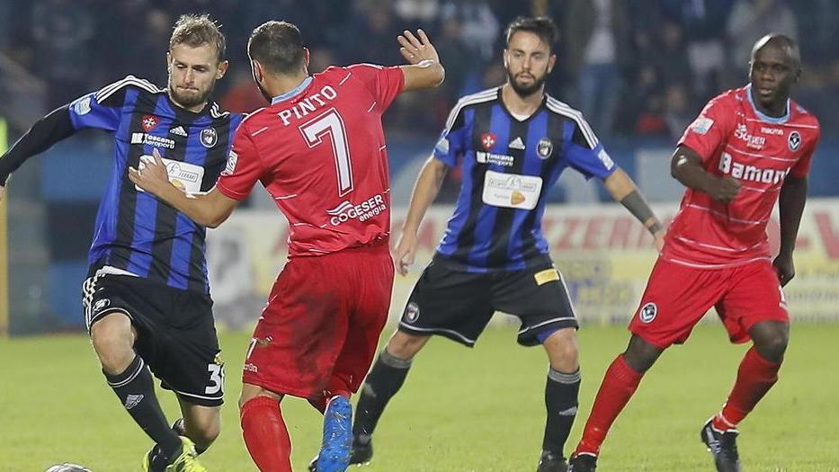 Otto punti gettati via sono l’esatta differenza fra il Pisa e la capolista