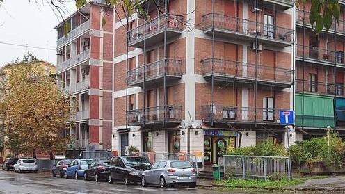 Seguita e borseggiata nel garage
