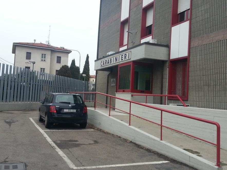 Svaligiano l’abitazione con i proprietari dentro 