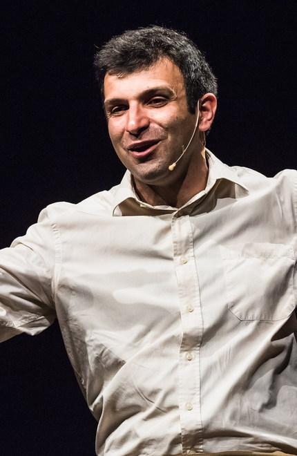 Drama Teatro, doppie repliche, scuole e incontri