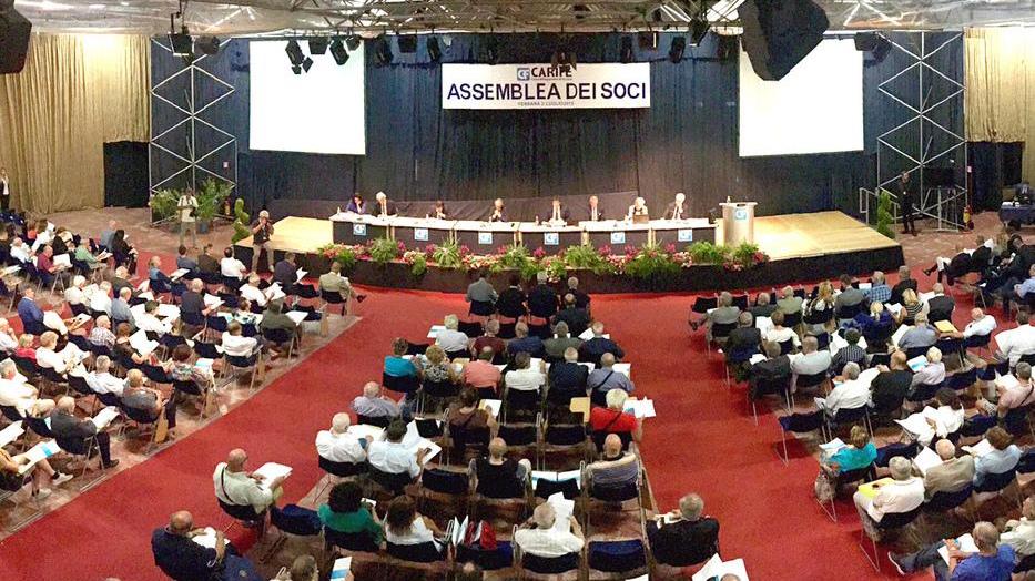 Danni da 500 milioni? Nuova Carife bocciata e niente superperizia