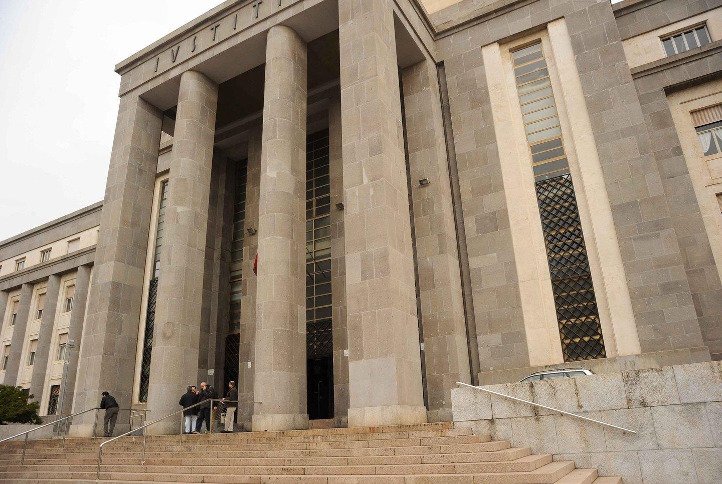 Fucilate al rivale: 14 anni di carcere 