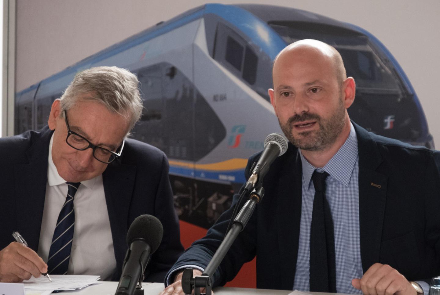 La Regione a Meridiana: «La compagnia resti sarda» 