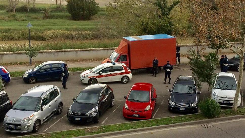 Denunciati per traffico illecito smaltivano elettrodomestici