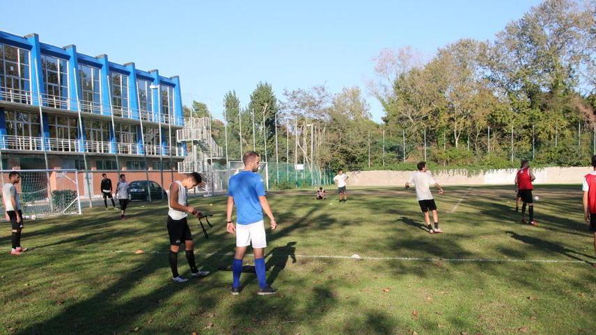 Il segretario della Fortis si prende il campo scuola