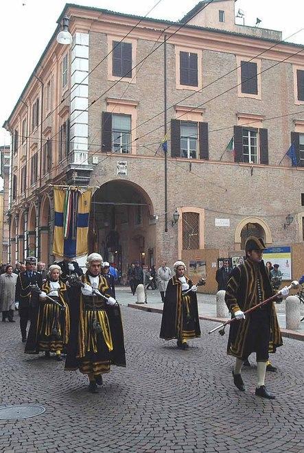 Domenica si festeggia Sant’Omobono