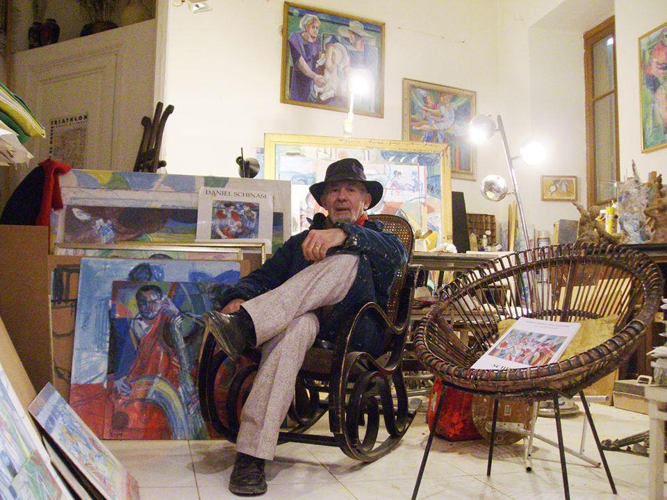 Daniel Schinasi nel suo studio a Nizza 
