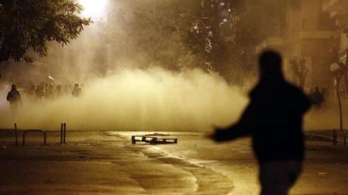 Grecia: scontri giovani-polizia a Atene