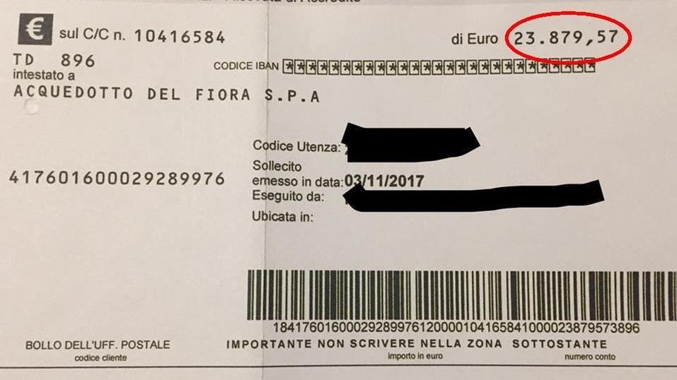 Bolletta da capogiro: «Paghi 23mila euro»