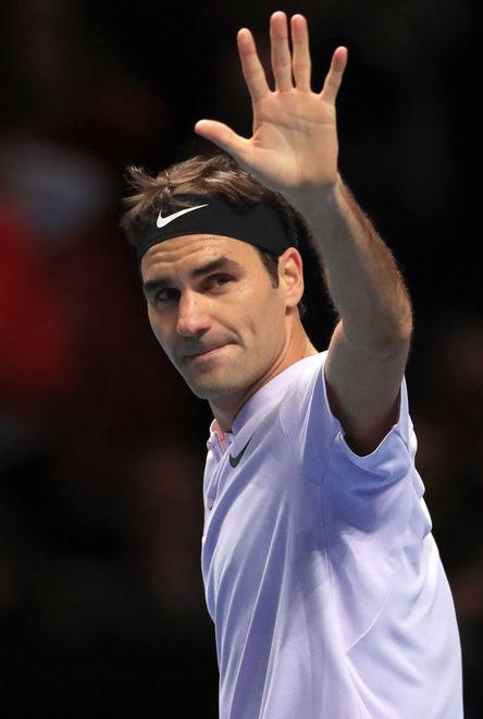 Federer non si ferma più: steso anche Cilic, domani semifinale 