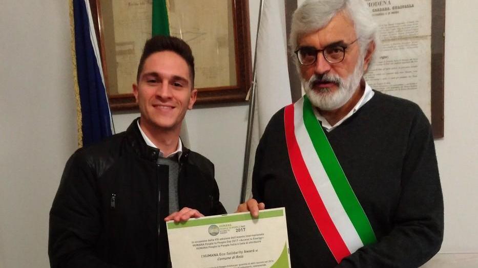 Furto di oro e abiti dal consigliere