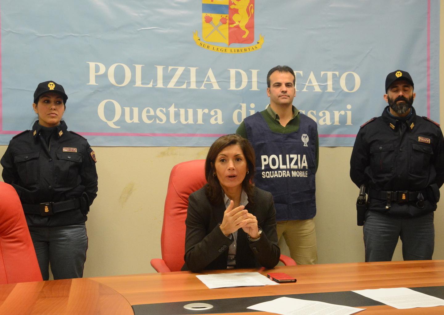 Latitante preso al bar davanti a un caffè 