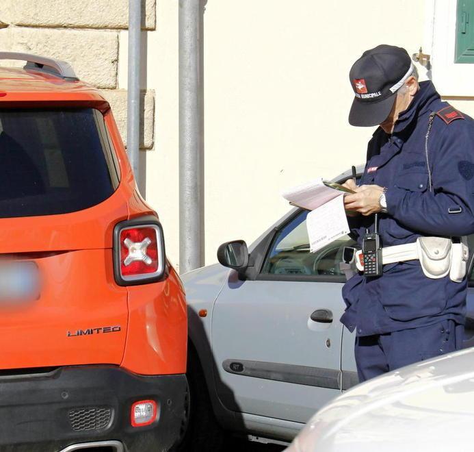 Bartolena, la preside non cambia idea protestano i genitori 