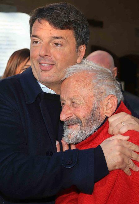 Renzi: «Porterò i miei figli a casa Cervi» 