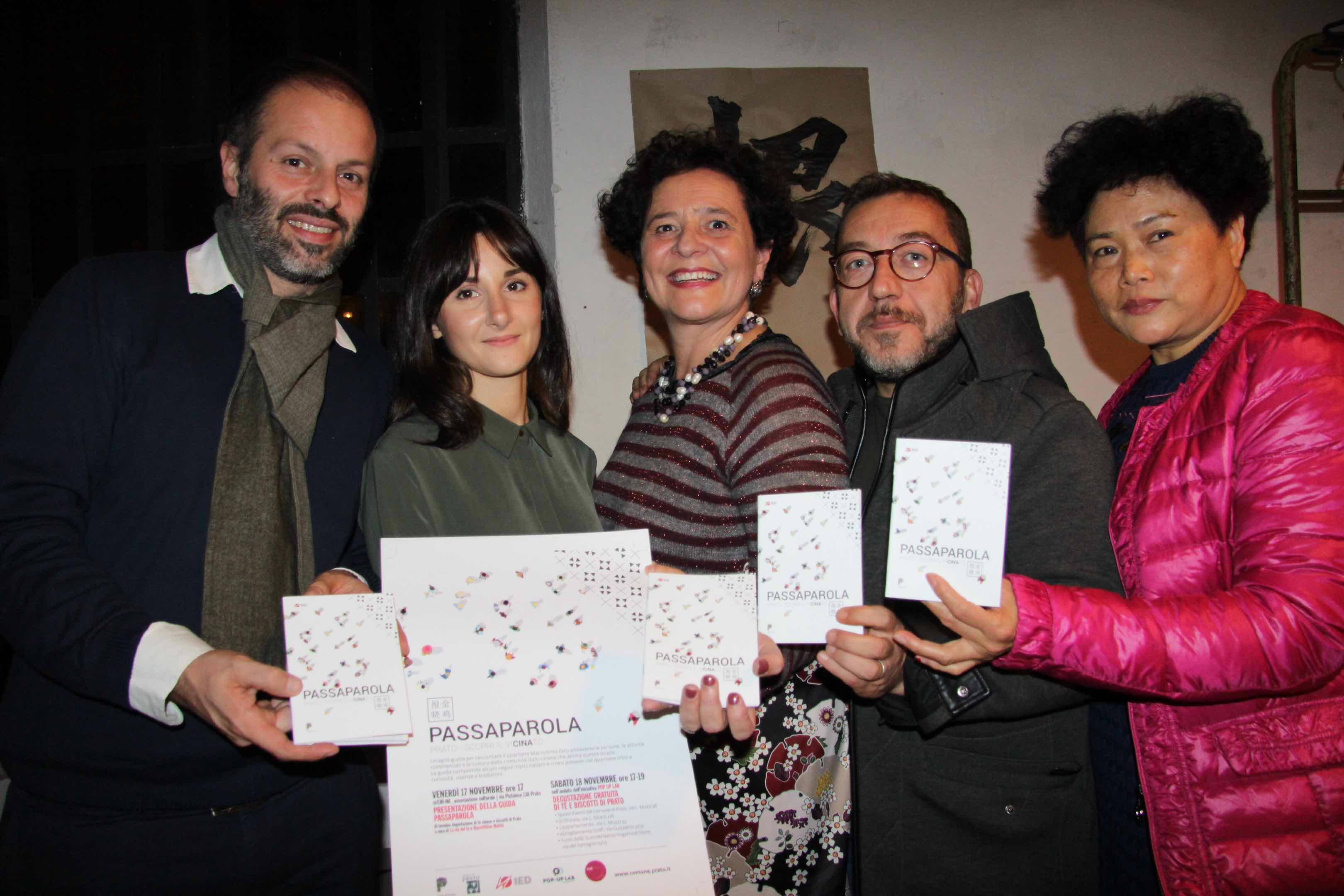 Presentata "Passaparola" la guida italo-cinese sulle attività commerciali di Chinatown (foto Batavia)
