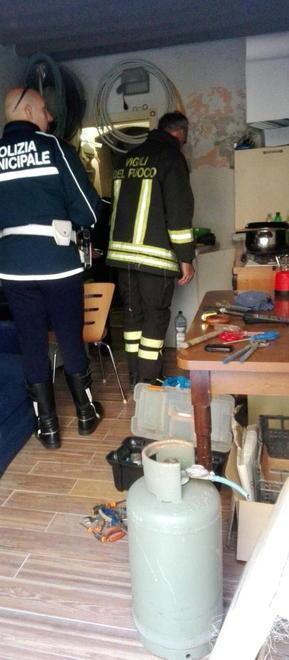 Monossido, marito e moglie all’ospedale 