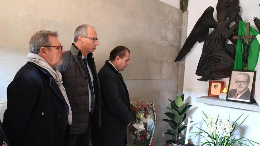 Il Pd rende omaggio al presidente Gronchi