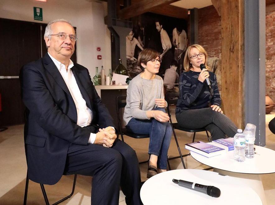Veltroni riempie il Muve ma non è un raduno Pd 