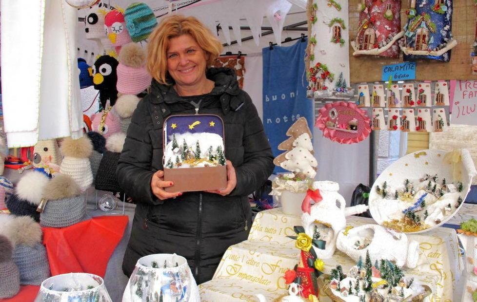 Via Grande si tramuta in un mercatino Oggi chiusa al traffico 