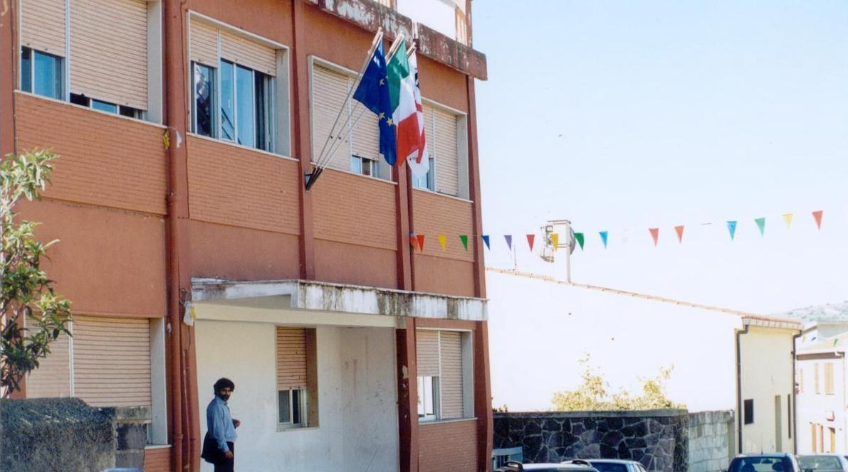 Residenza “negata”, assolto l’ex sindaco 