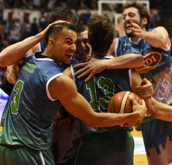 Bondi, a Forlì la fuga buona è all’overtime 