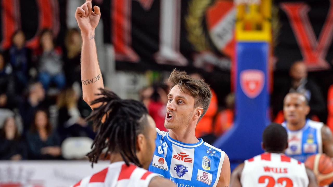 Una Dinamo perfetta si scatena a Masnago