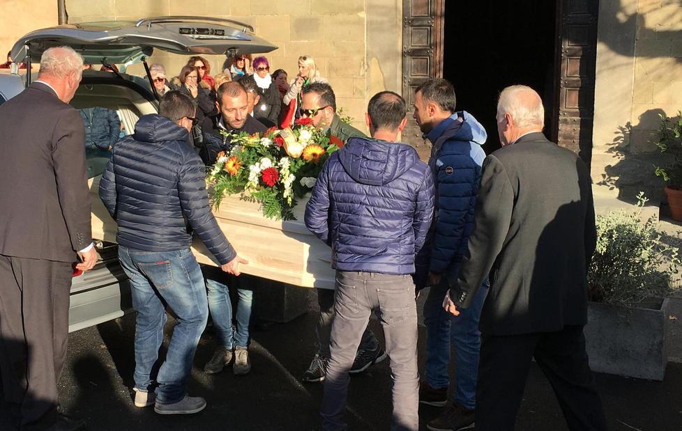 In San Francesco l’addio all’infermiere 