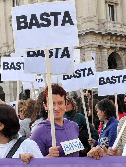 Caffé letterari contro la violenza sulle donne 