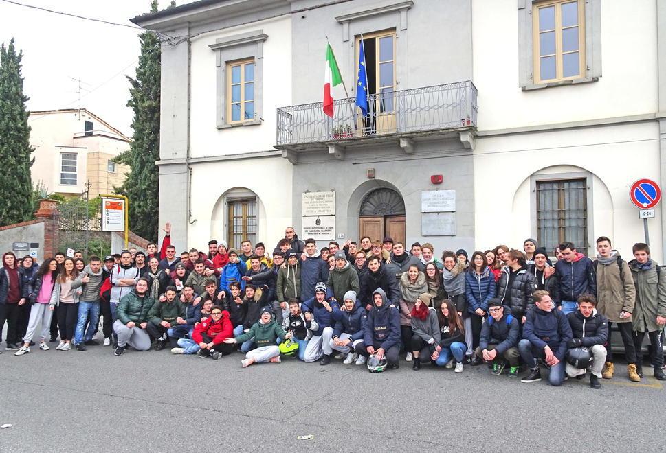 All'Agrario di Pistoia scoppia il caso parcheggio