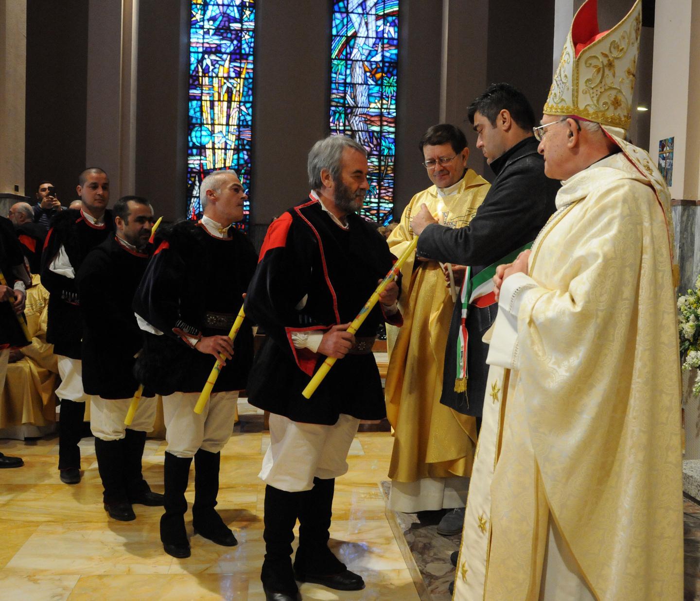 Folla di fedeli in città per la festa delle Grazie 