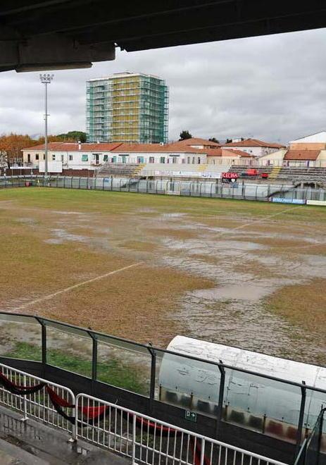 Ingressi divisi allo stadio per la gara col Cascina 