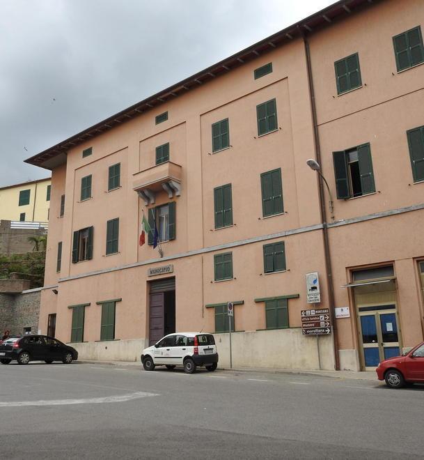 Tredici posti in Comune: ecco i bandi 