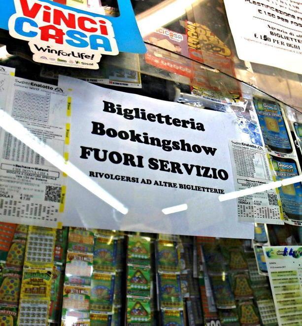 Tifosi e rivenditori compatti: i biglietti restano invenduti 