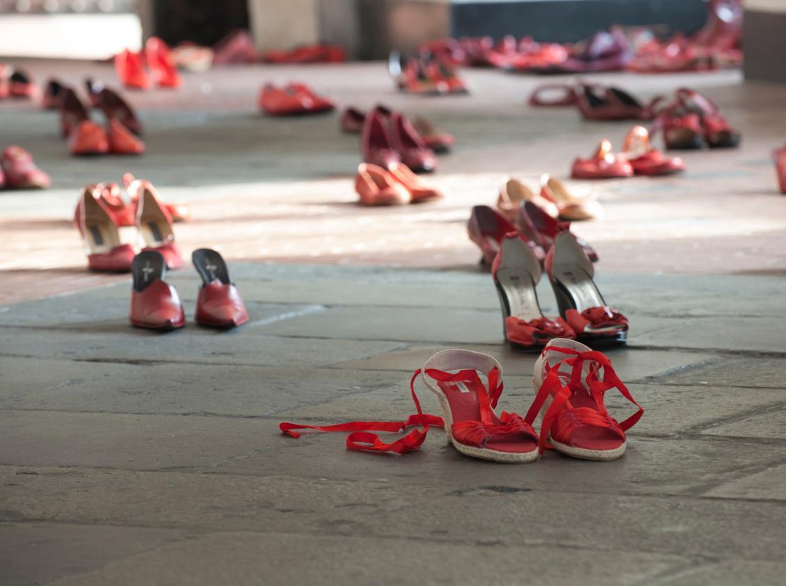 No alla violenza da Seneghe e San Vero 