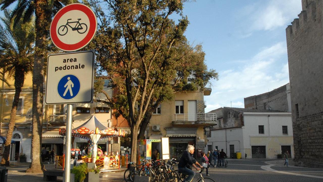 Pd: centro storico, stop al divieto per le bici 