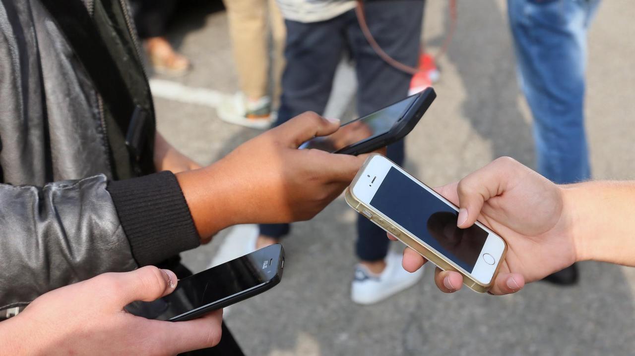 Modena. Corriere rubava smartphone: 7 denunciati