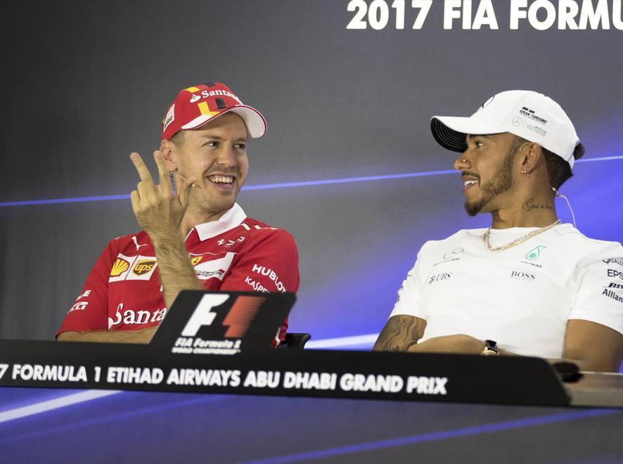 F1, finale ad Abu Dhabi Hamilton: «Per il 2018 temo molto la Ferrari»