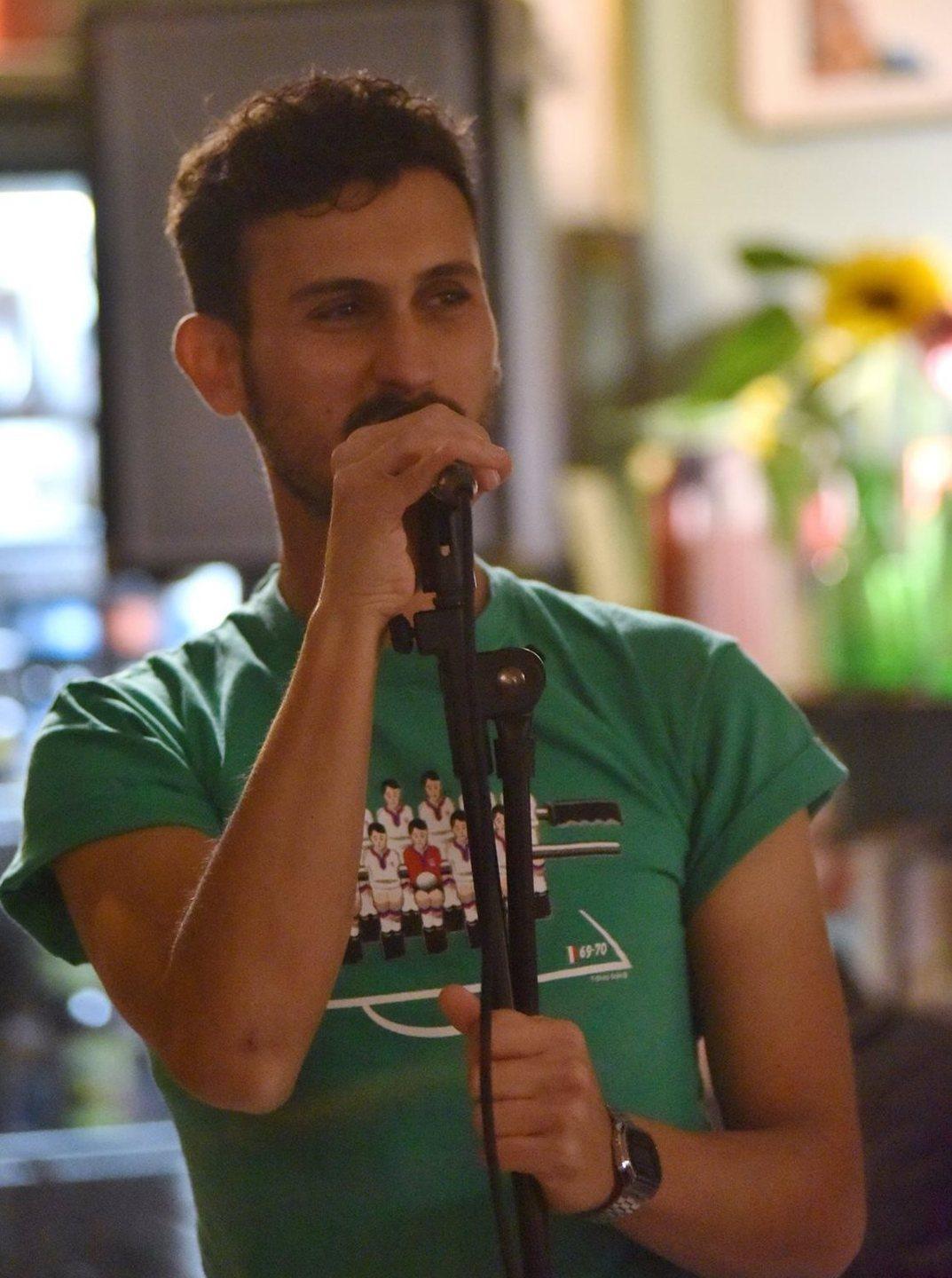 “Scrittori da cantina” stasera a Oliena 