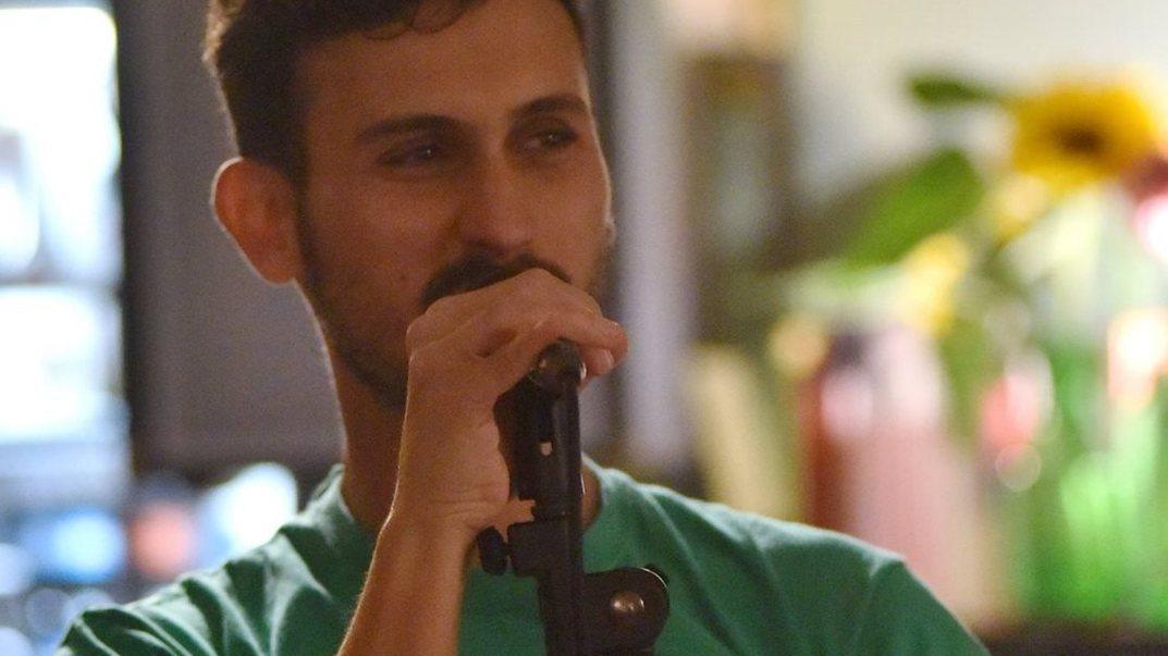 “Scrittori da cantina” stasera a Oliena