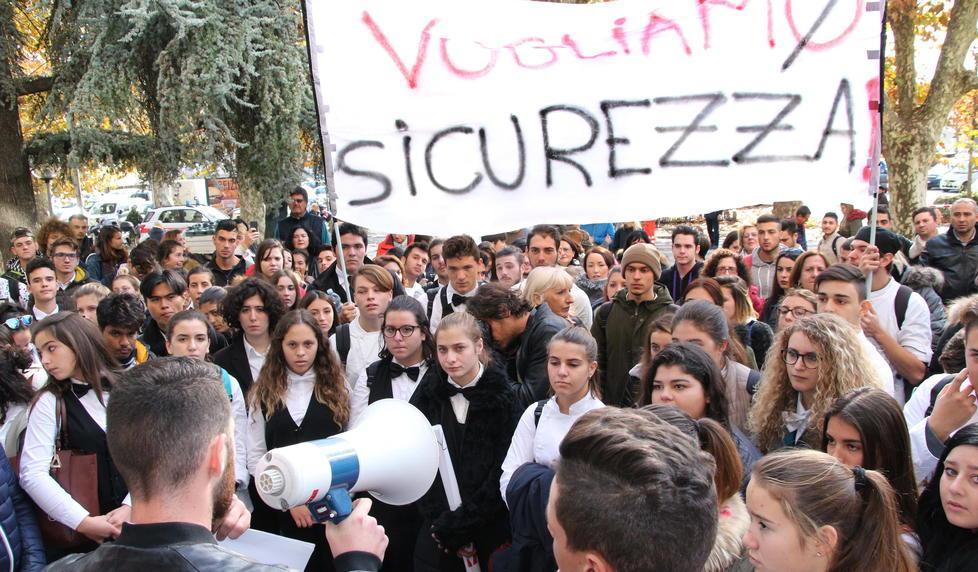 È stato un atto vandalico a mandare in tilt l'istituto Alberghiero di Viareggio
